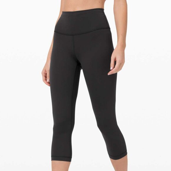 Lululemon Women's 6 Black Wunder Train High Rise Crop 21" Leggings Yoga Workout - Picture 1 of 6